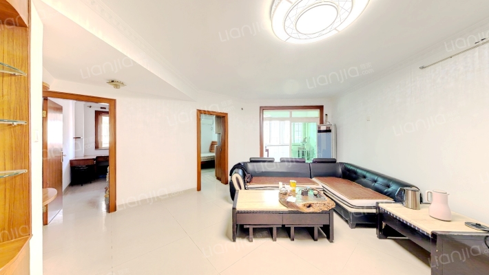 假日酒店公寓二手房实景图