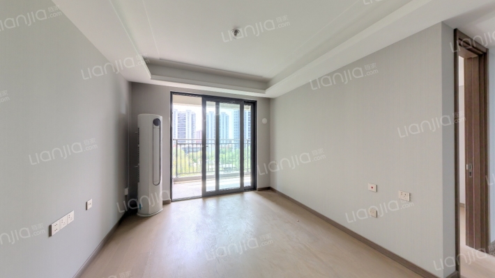 万科未来城二手房实景图