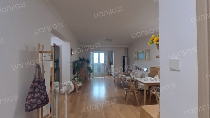 百汇国贸中心二手房实景图