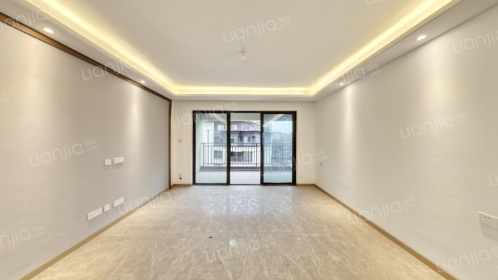 蓝光雍锦府二手房实景图