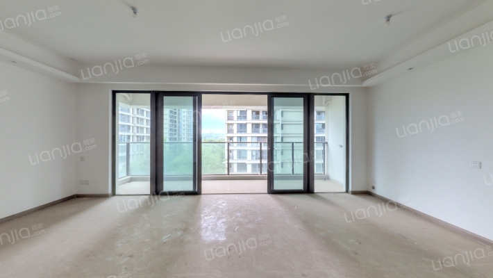 保利和光尘樾一期二手房实景图