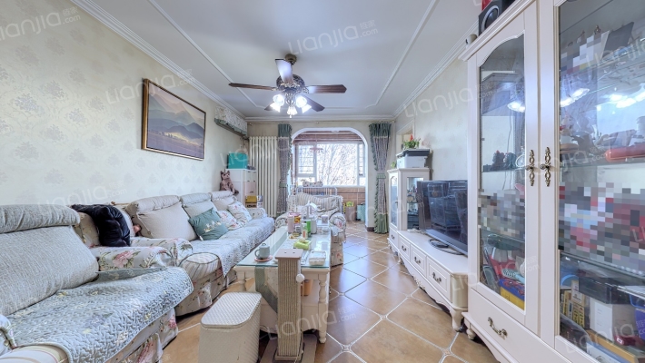 路劲世界城一期二手房实景图