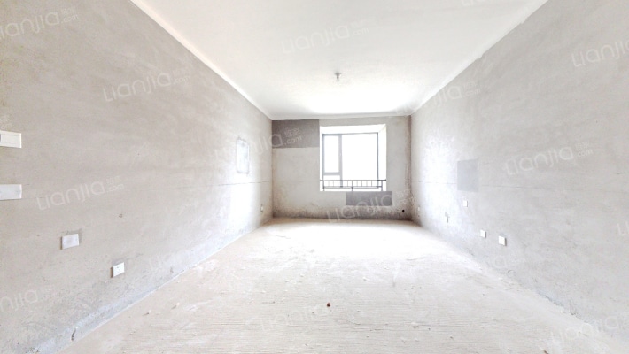 质晟嘉苑二手房实景图