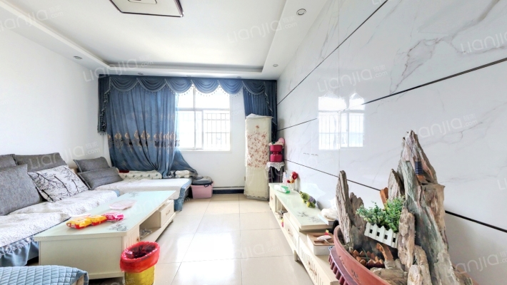 文化馆家属院二手房实景图