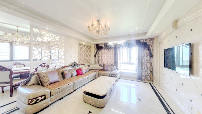 龙浦锦苑二手房实景图