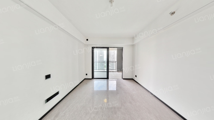 雅居乐·湾际壹号二手房实景图