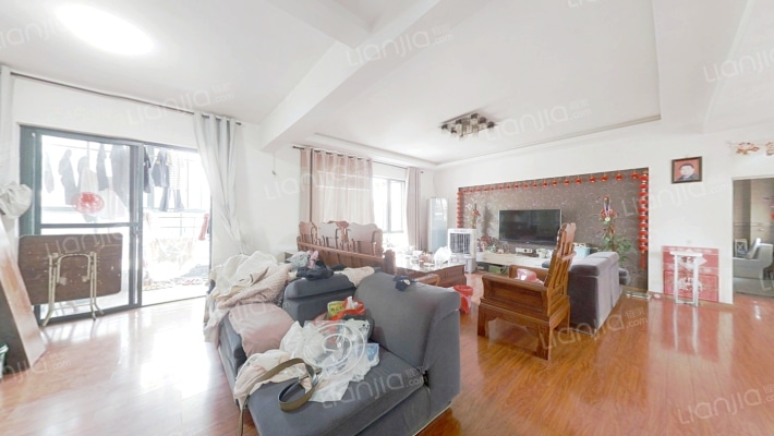 居住主题公园-象湖南郡小区二手房实景图