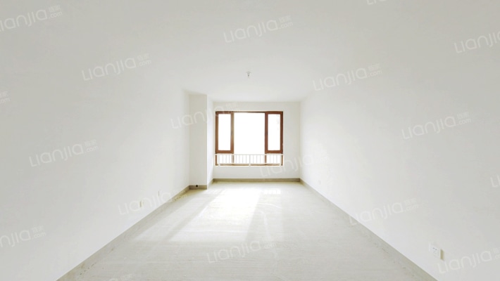 随时看房  诚心出售  随心装修  临高铁-客厅