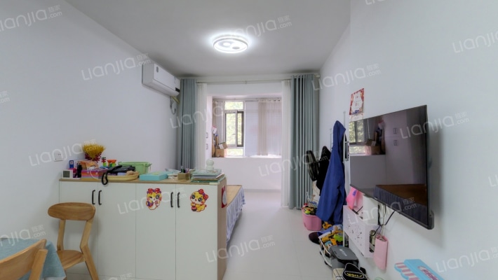 山大路190到194号院二手房实景图