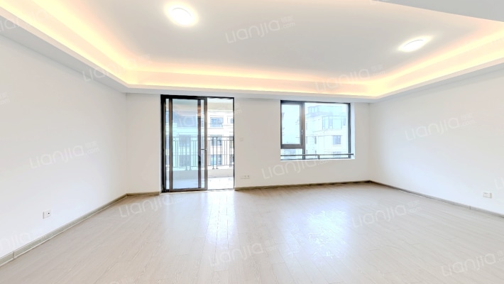 涌潮印府二手房实景图