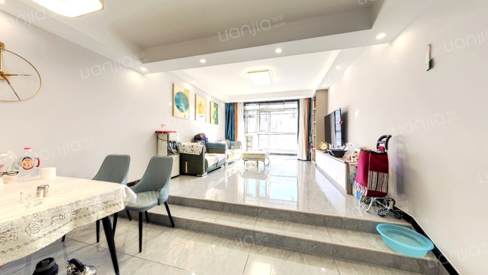 兴达公寓二手房实景图