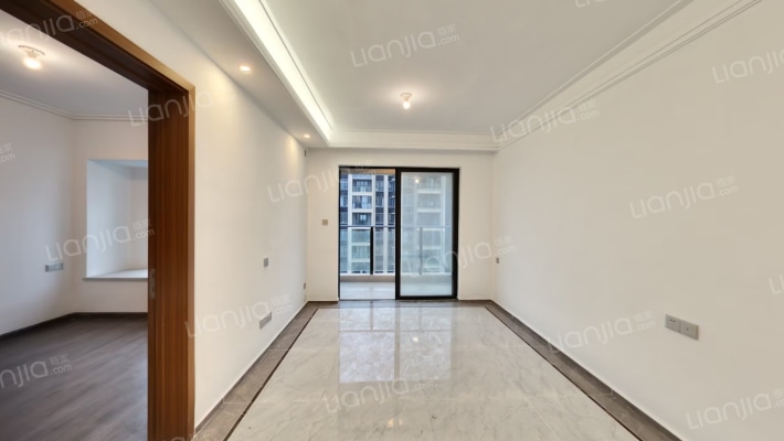 金茂悦城市花园二手房实景图