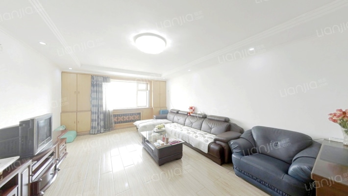 附中小区二手房实景图