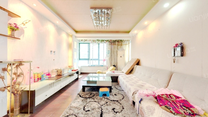 新康花园新康星辰二手房实景图