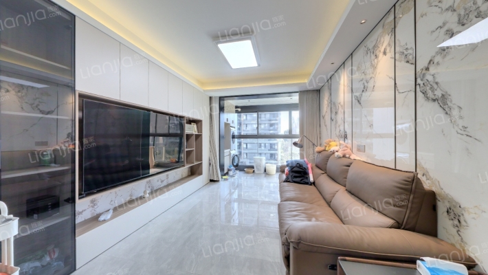 地产尚海悦庭二手房实景图