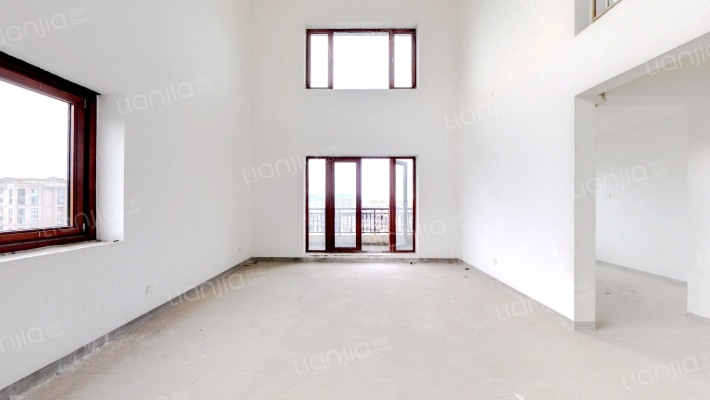 铂金湾花园二手房实景图