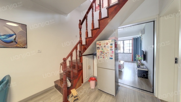 华中西路一百五十四号二手房实景图