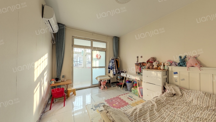 储运公司宿舍二手房实景图