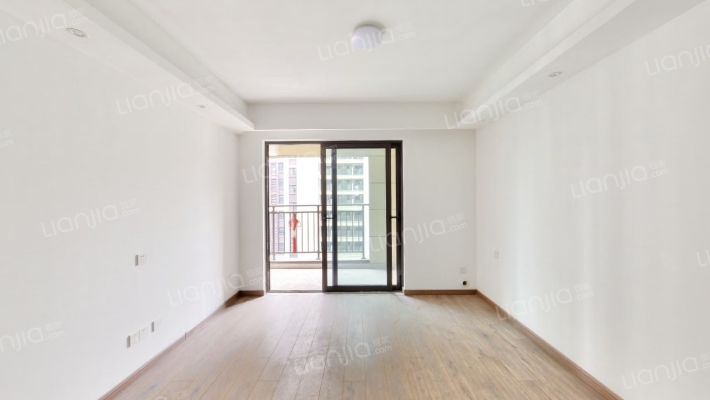 保利悦公馆二手房实景图