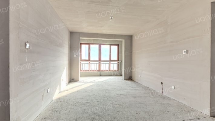 高品质生活需要高品质的房屋，金品值得拥有的好房子-客厅