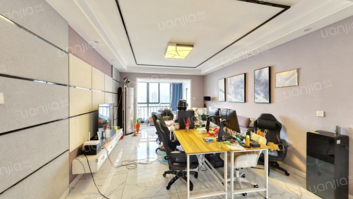 剑桥名门二手房实景图