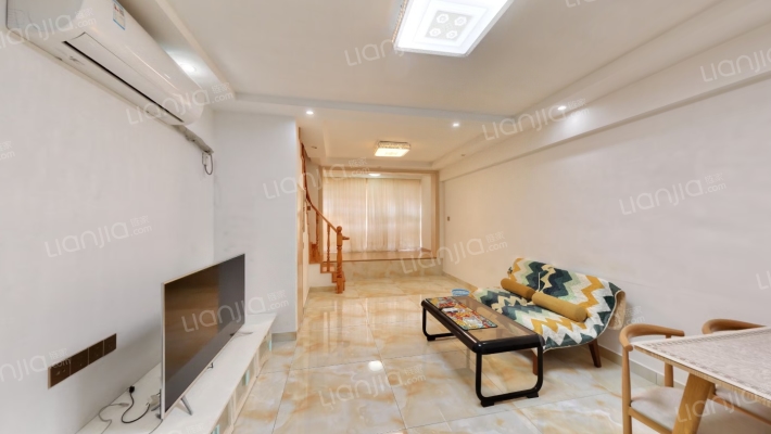 漕湖之星二手房实景图