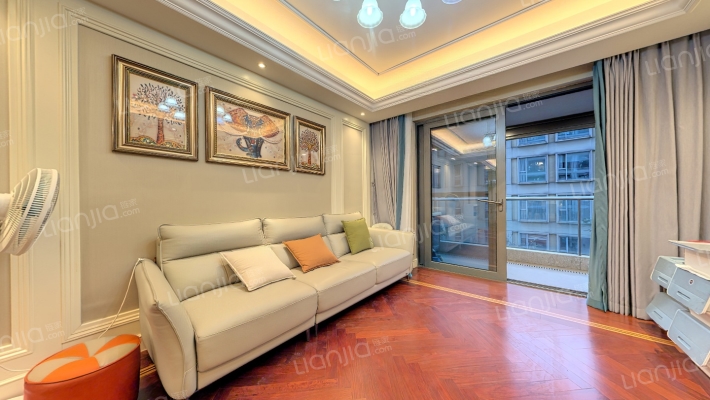 融创玖樟台二手房实景图