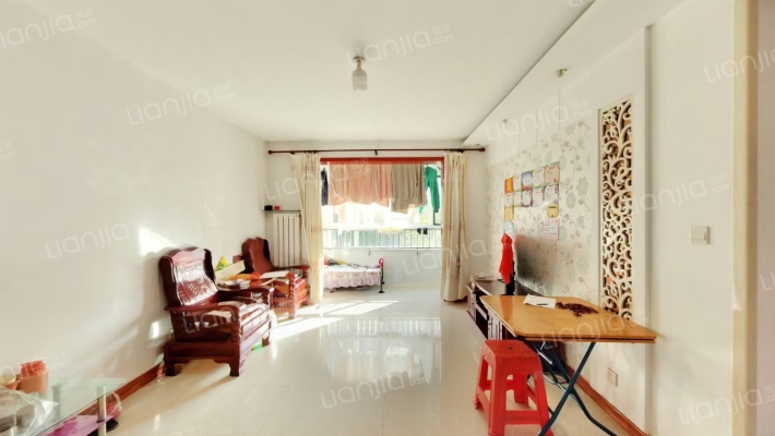 隆泰家园西区二手房实景图