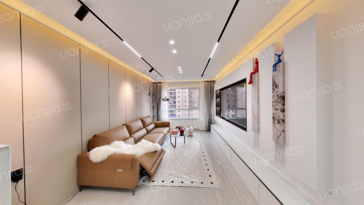 郡原小石城八期蓝湾一期二手房实景图