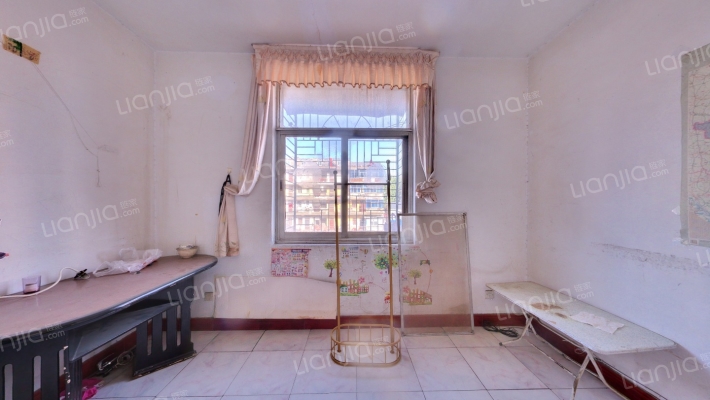 粮油食品厂家属东院二手房实景图