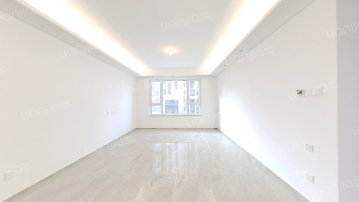 保利时代C7区二手房实景图