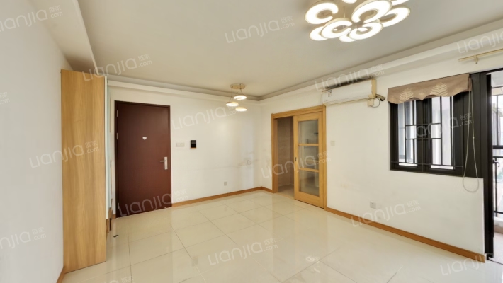 万科花园二手房实景图