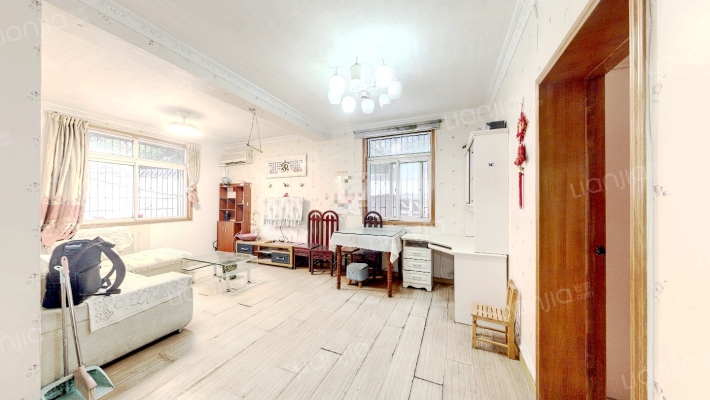 物贸公司宿舍二手房实景图