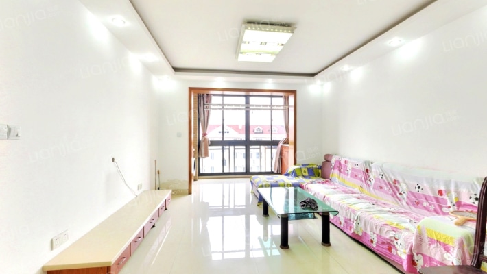 荣乐水岸二手房实景图