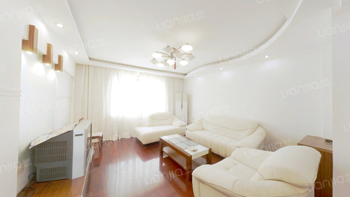 新霞花园二手房实景图