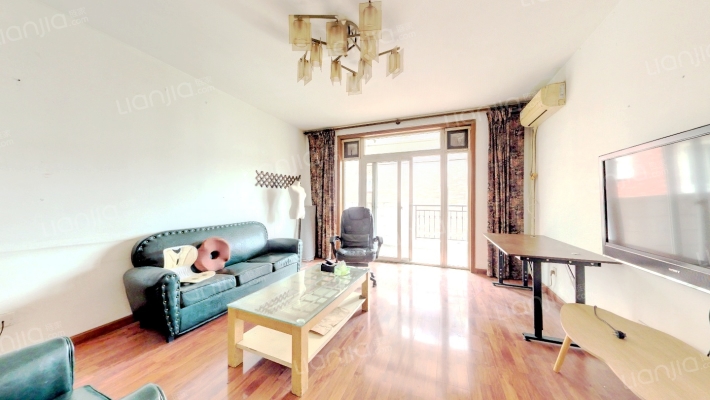 新龙苑西区二手房实景图