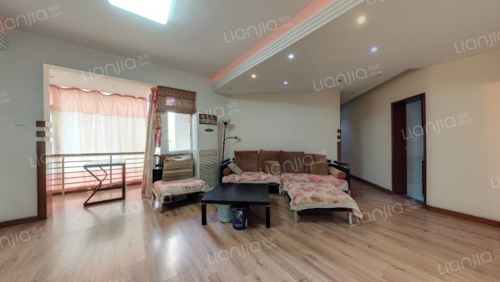 南方花园二手房实景图