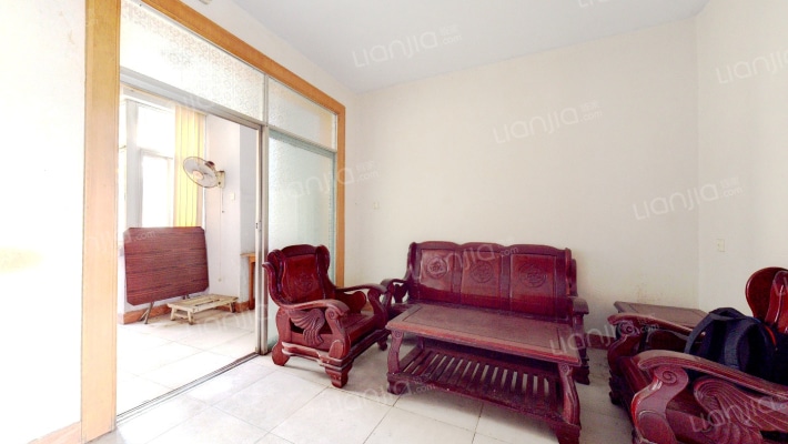 中心医院庞公家属院二手房实景图