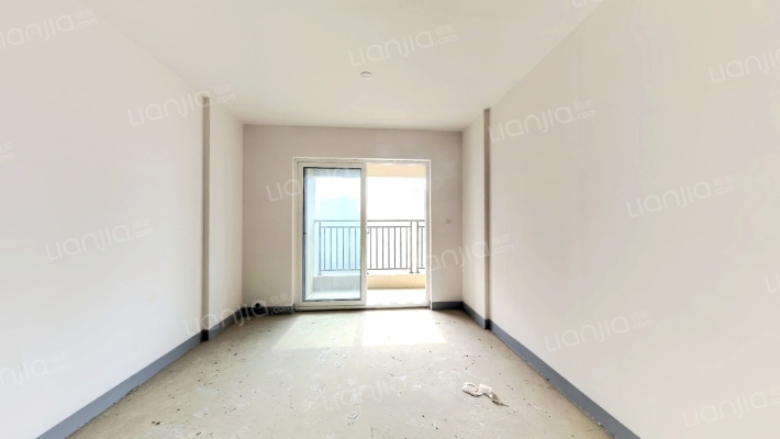 金地中梁棠境二手房实景图