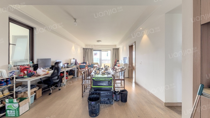 万科北宸之光三期拱宸二手房实景图