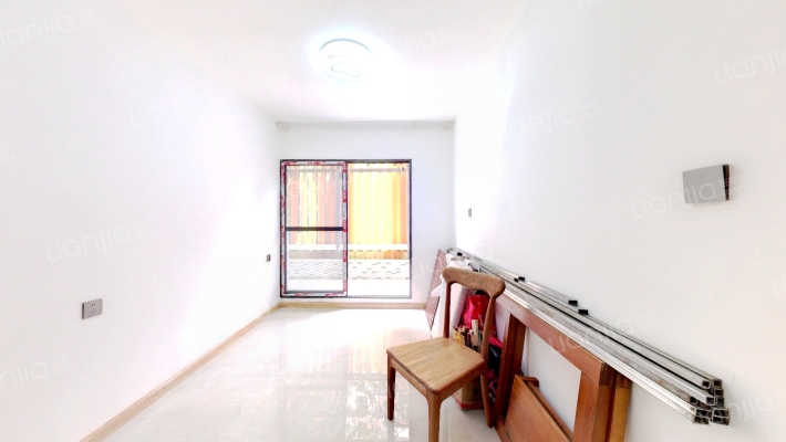 美术小区二手房实景图