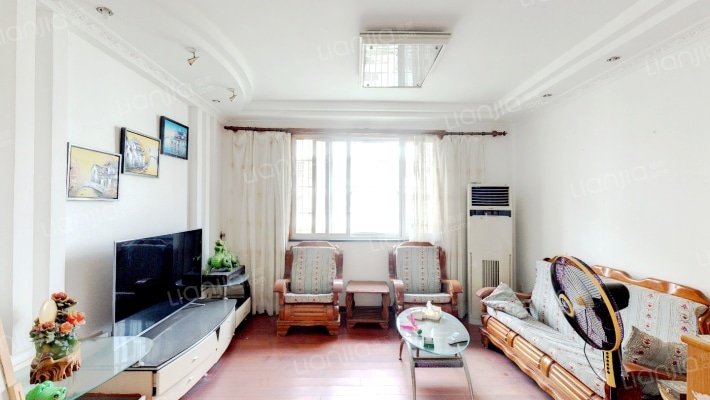 广汇花园二手房实景图