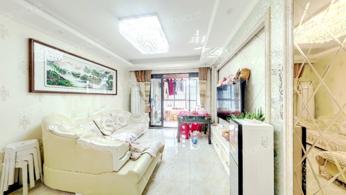 海亮红玺台二手房实景图