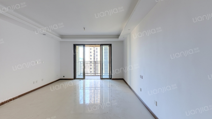 绿地新里城一期二手房实景图