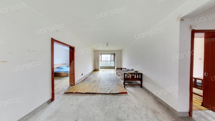 隆泰家园东区二手房实景图