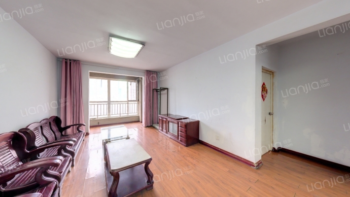 嘉泰御园二手房实景图