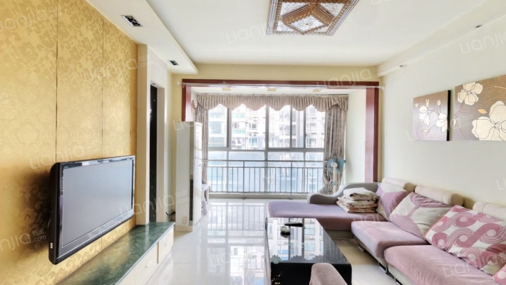 兴元华盛二期二手房实景图