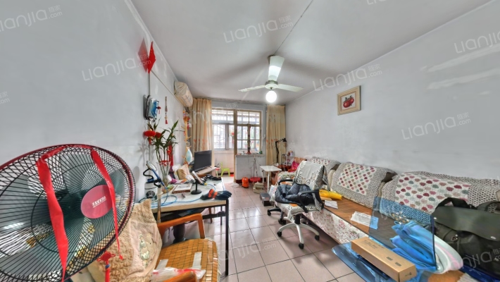 长庆油田测绘路小区二手房实景图