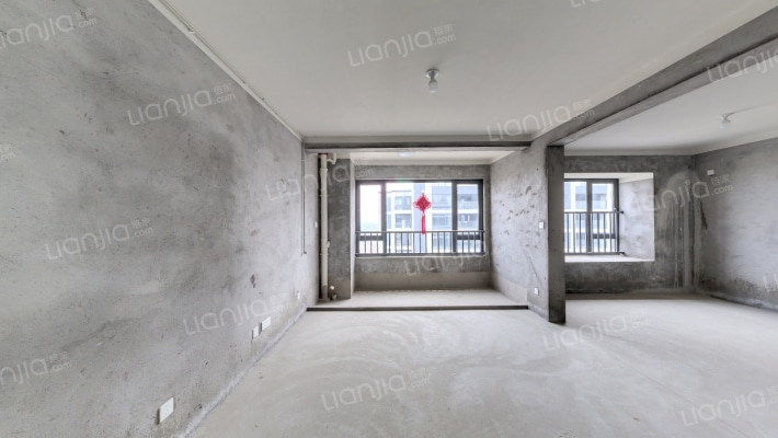 鸿翔湖畔景园二手房实景图