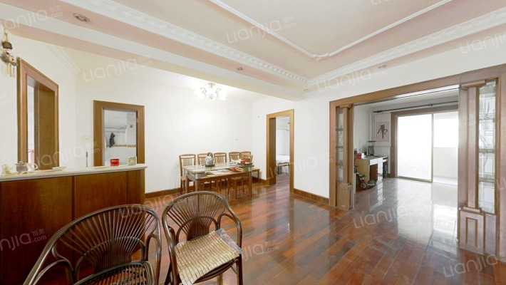 世纪名邸二手房实景图